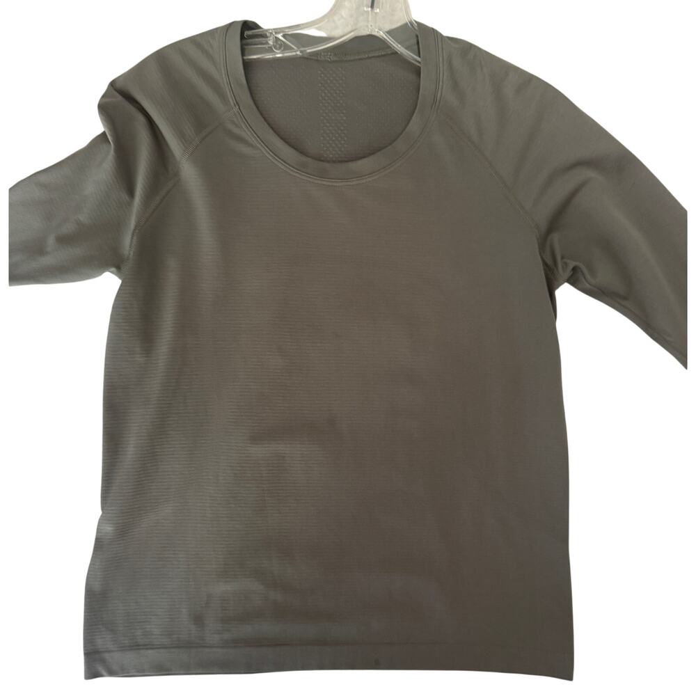Lululemon Swiftly Tech Long Sleeve Crew 2.0 Grey Sage Green Activewear Top 10